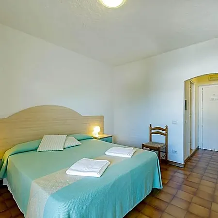 Mare Blue Hotel